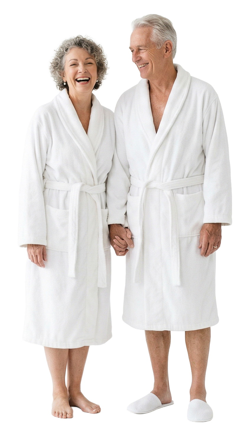 Senior couple enjoying their Safe Bathing Canada walk-in tub in Aurora